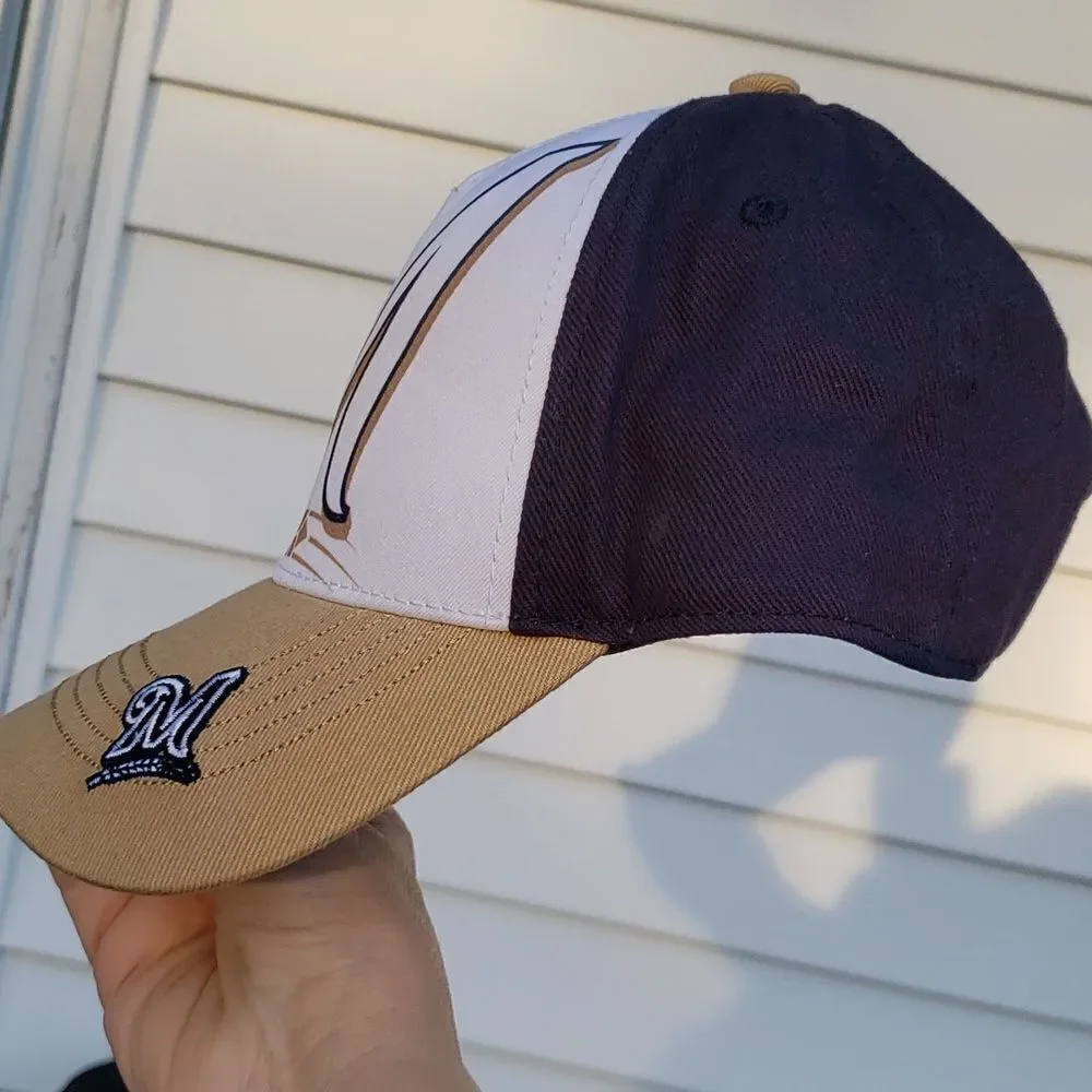 EUC Youth Size Milwaukee Brewers Baseball Cap Hat Velcro Back for Sizing